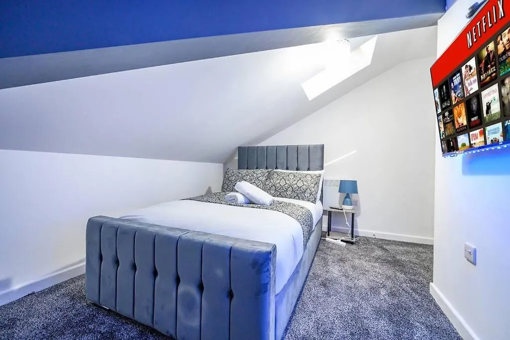 -4F421- For Your Relaxed,Cosy Stay,Free Parking Batley Apartment